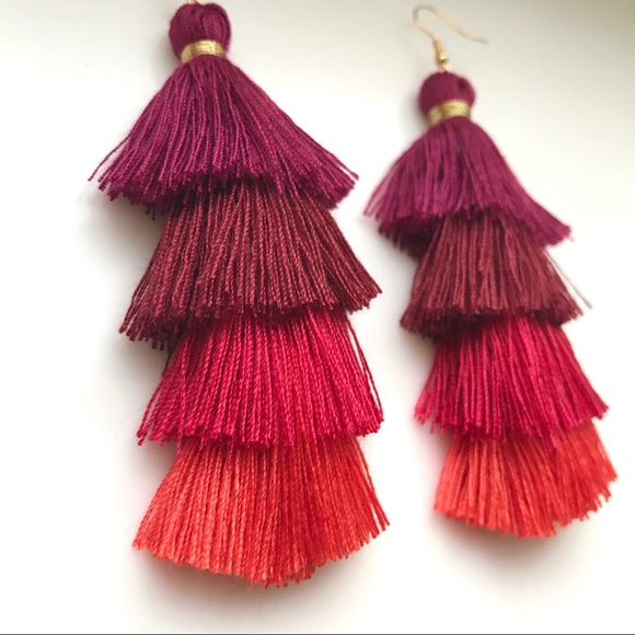 “Mi Amor” Boho Indie Cute Tassel Statement Earring - Picture 4 of 9